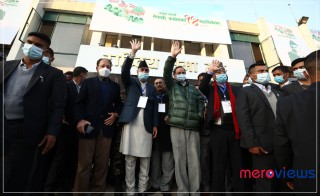कांग्रेस सभापतिमा देउवासहित ६ जनाकाे उम्मेदवारी (तस्वीर)