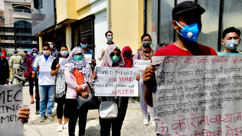 विदेशमा एमबीबीएस गरेका विद्यार्थीको समस्या समाधानका लागि मन्त्रिपरिषद्मा प्रस्ताव