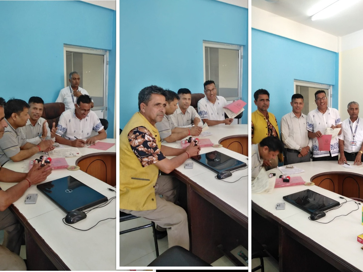 चितवनका सुकुम्बासीलाई प्रचण्डले लालपूर्जा वितरण गर्ने