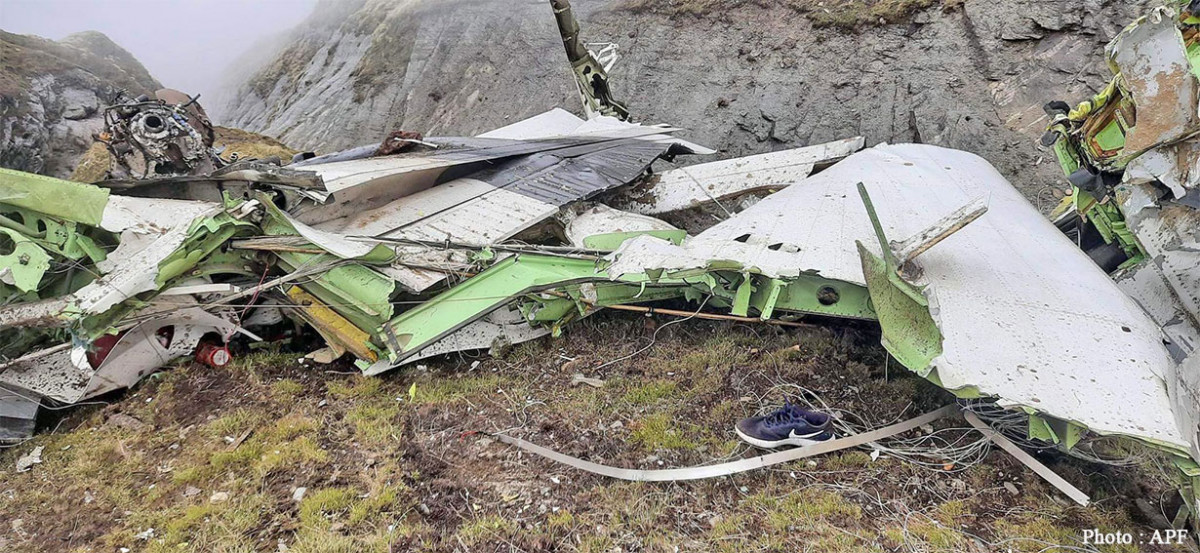 Tara-Air-Crash-at-Mustang-4-1.jpg