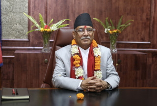 अभूतपूर्व विश्वासको मत, सिंहदरबारबाट कामकाज