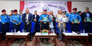 ट्राफिक प्रहरीको  सात दशककाे इतिहास र विकास तस्बिरमा सार्वजनिक