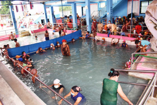 कुण्डमा स्नान गर्नेको सङ्ख्यामा वृद्धि