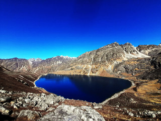 अद्वितीय सिङ्जेमा ताल