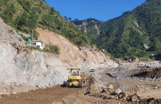 बिपी राजमार्ग पुनर्निर्माणमा