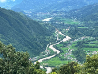 खोलानालामा आवश्यक वातावरणीय बहाव कम भएकोमा जलस्रोतविद्हरुको चिन्ता