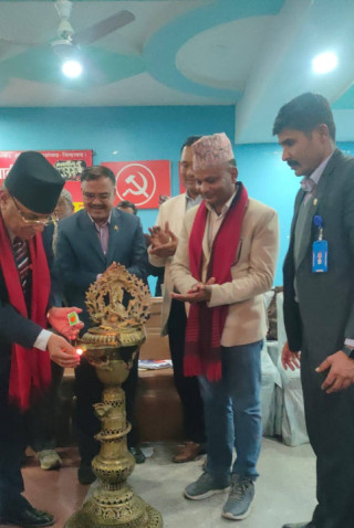 भ्रष्टाचार विरुद्धको अभियान सदन र सडकबाट निरन्तर अघि बढाउँछौंः अध्यक्ष दाहाल