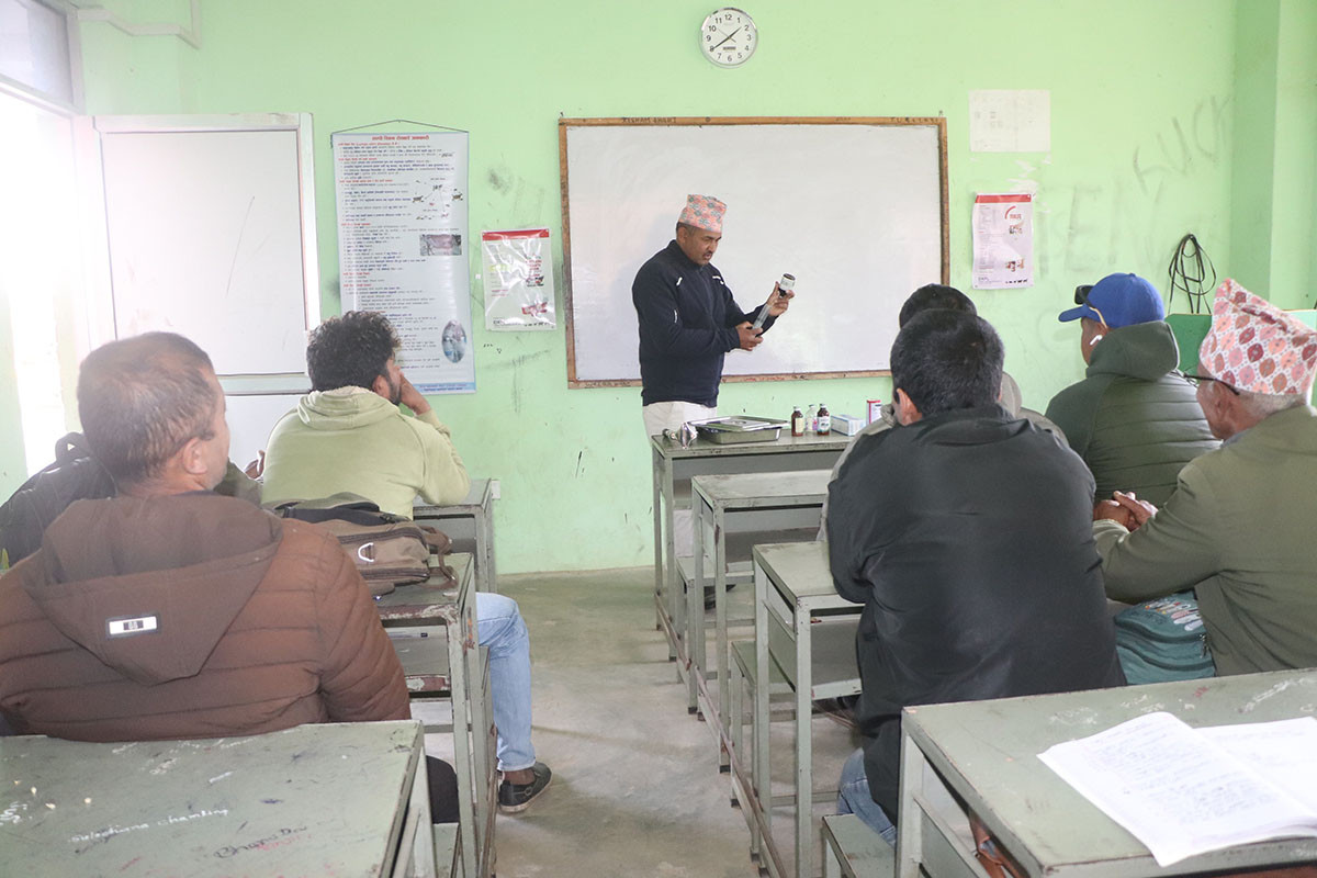 ग्रामीण तहमा सहज पशु स्वास्थ्य सेवा पुर्याउन कार्यक्रम सञ्चालन