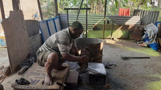 ठाकुरको आरन व्यवसाय सङ्कटमा