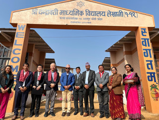विद्यालय भवन हस्तान्तरण