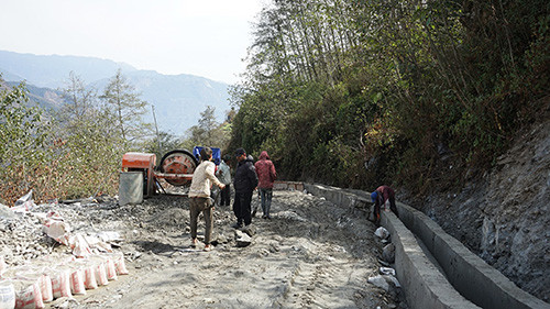 ग्रामीण क्षेत्रमा विकासका योजना सञ्चालन