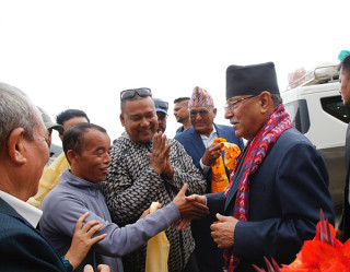 अध्यक्ष दाहाल नुवाकोटमा