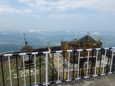 पर्यटक आकर्षणको केन्द्र बन्दै लमजुङको ‘राइनासकोट’