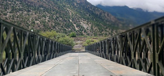 बेलिब्रिज जडान गरिदै कालीगण्डकी नदिमा