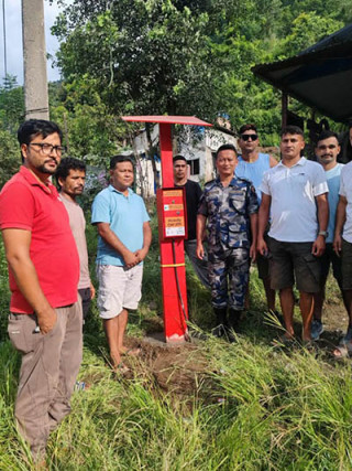 सिमलताल र धादिङको चरौँदीमा विपद्को सूचना दिने उपकरण