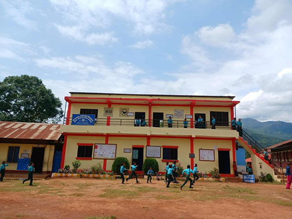 सामुदायिक विद्यालय अभिभावक
