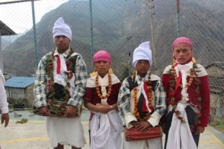पुर्खौली नाच जोगाउँदै नयाँपुस्ता
