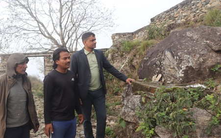प्रचार-प्रसार नहुँदा ओझेलमा भोजपुरको प्रसिद्ध ‘शिला सुत्केरी’