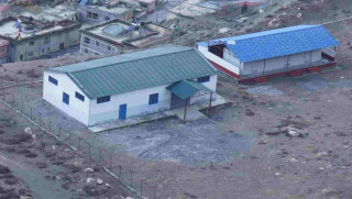 ठिनीमा स्याउ चिस्यान गृह निर्माण