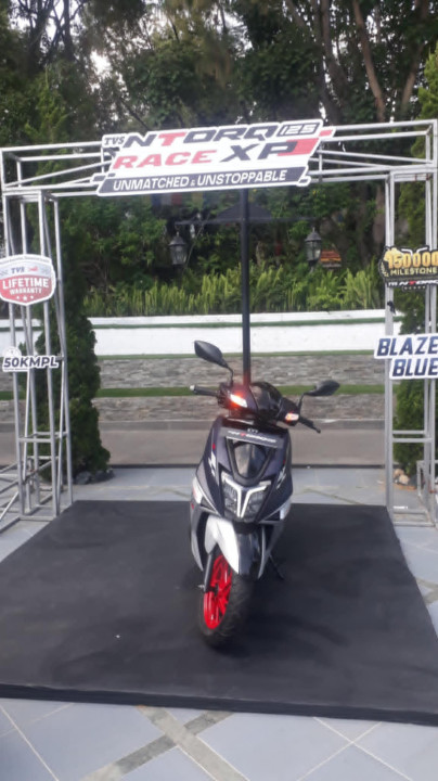 Res Expo 5b .jpg