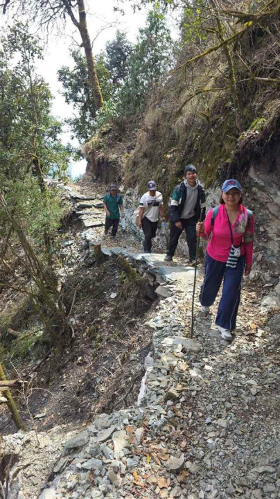 सोवाङ धुरी र धौलागिरि आइसफललाई दोवासँग जोड्न पदमार्ग निर्माण
