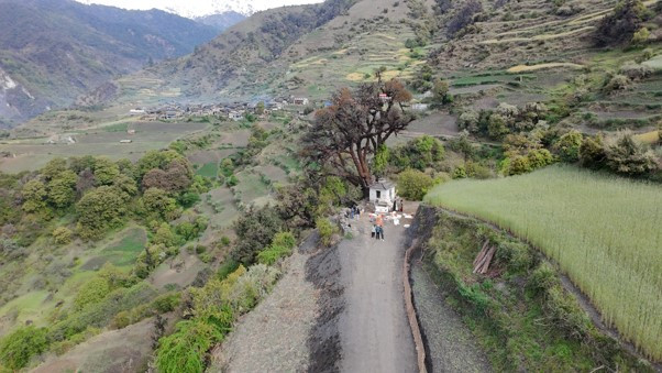 धवलागिरिका दुर्गम गाउँमा सडक सञ्जालको पहुँच