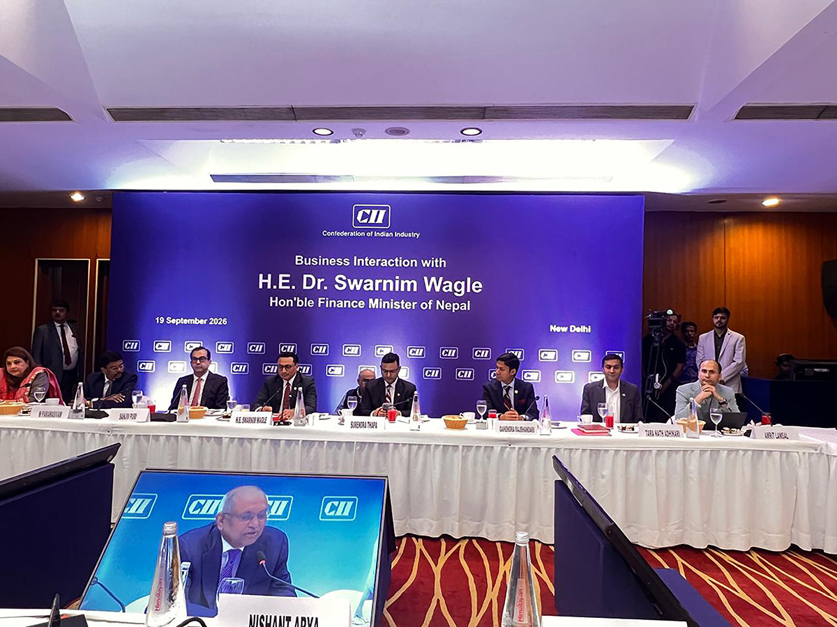 Finance Minister Dr Wagle 3e .jpg