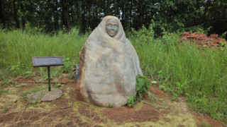 हर्नामाडीको गुम्बाडाँडा बन्यो मूर्तिकलाको खुला सङ्ग्रहालय